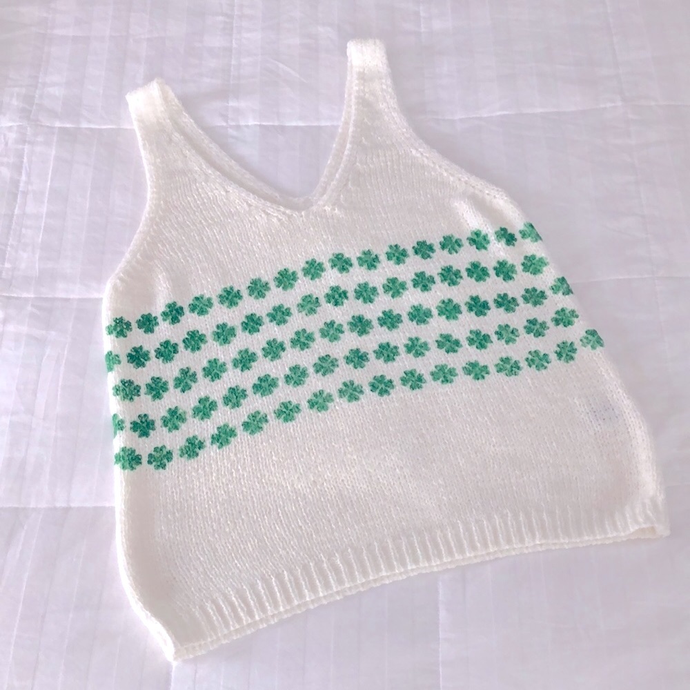 Cute St Patrick’s Day Knit Tank. Too cold for Wisconsin so never worn!